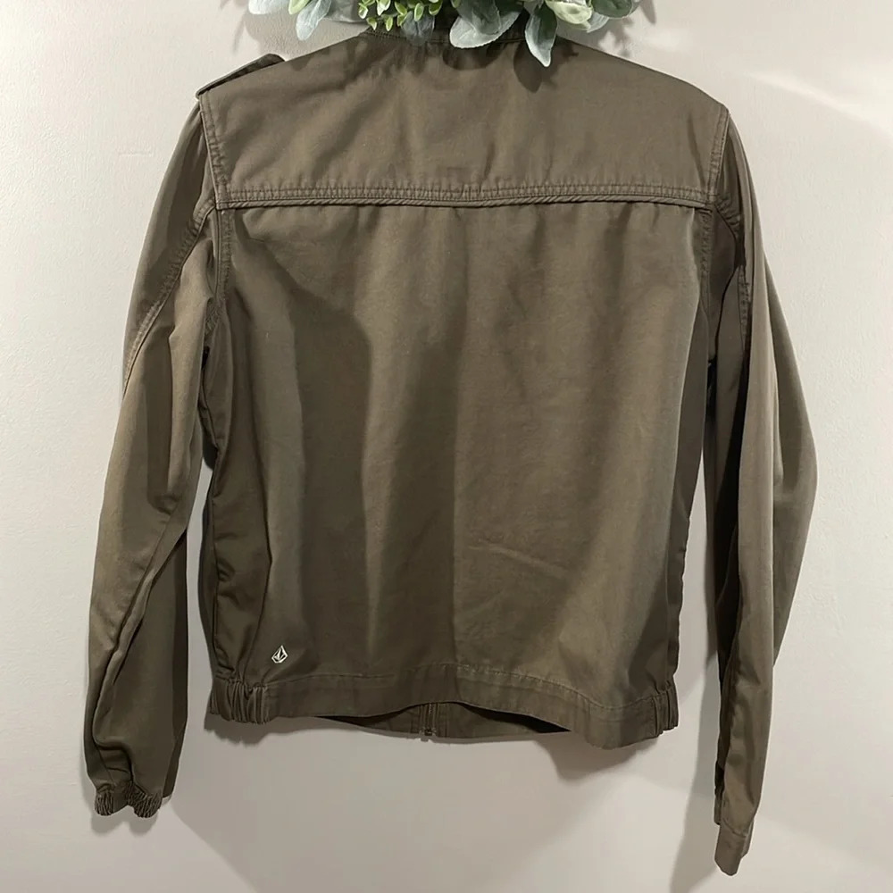 NWOT Volcom Women's Frochickie 2 Lovin Phoebe Brown Zip Up Canvas Moto Jacket XL - Picture 2 of 16